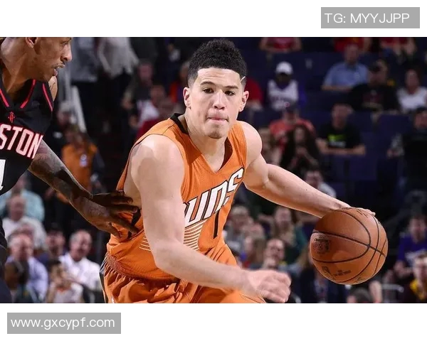 老鹰擒下鹈鹕，杨阳狂砍三双表现